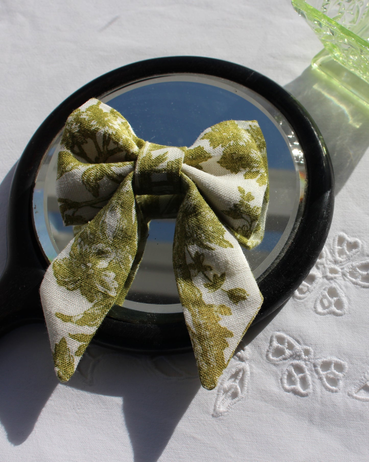 Green Botanical Toile Bow