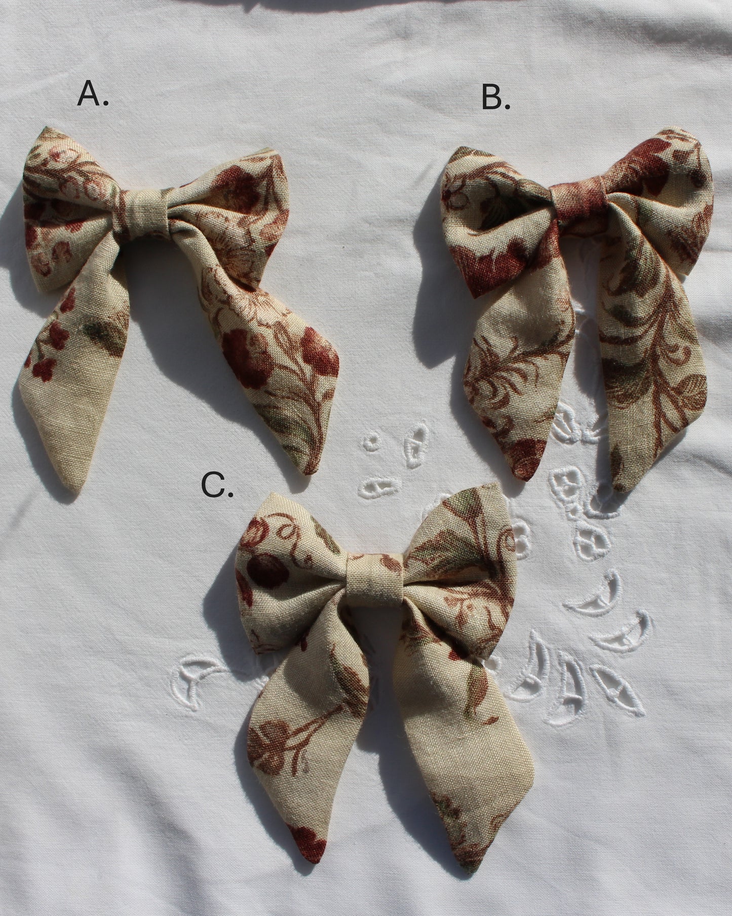 Vintage Floral Linen Bow
