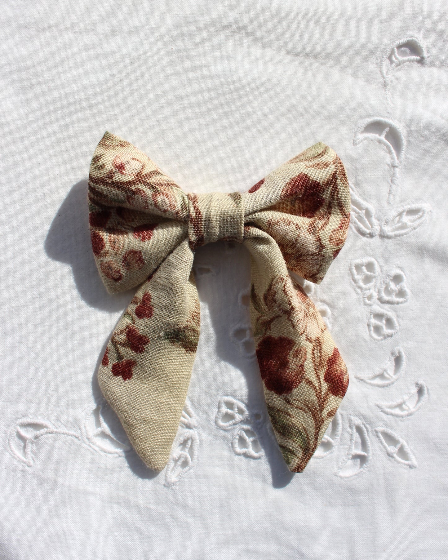 Vintage Floral Linen Bow