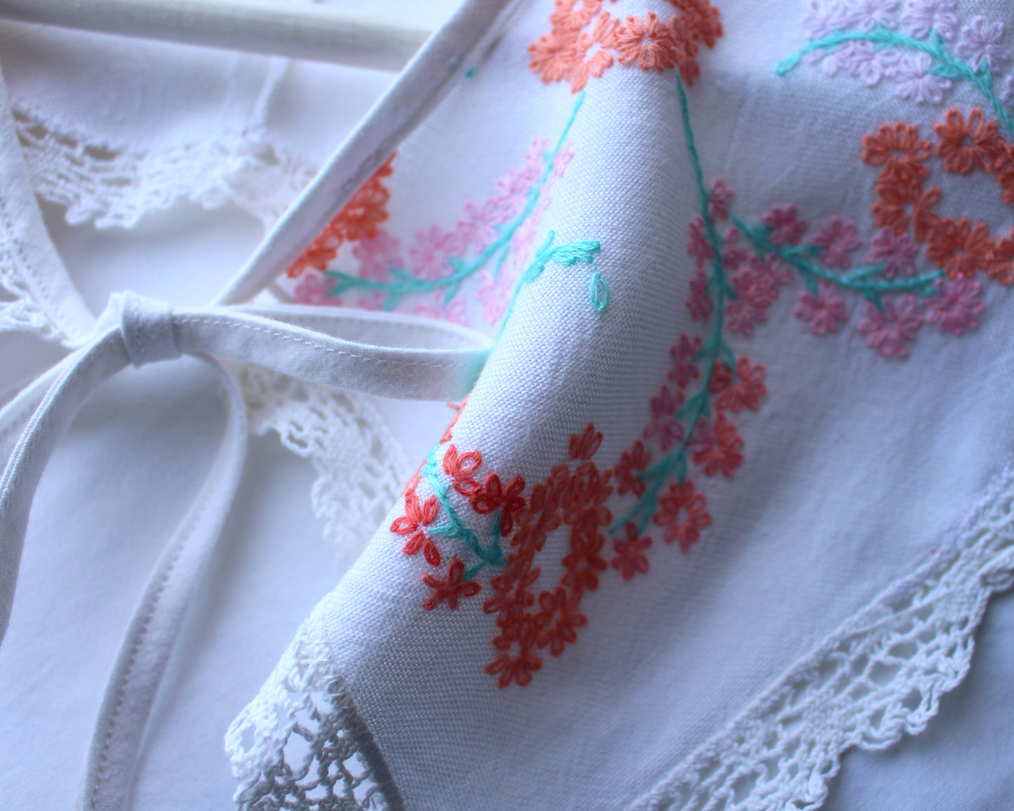 Vintage Embroidered Cloth Collar