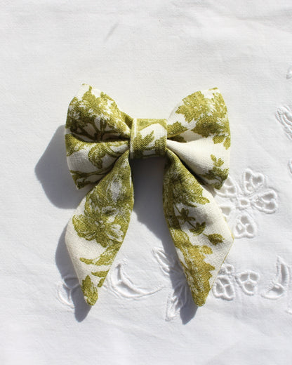 Green Botanical Toile Bow