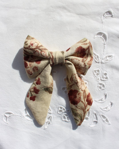Vintage Floral Linen Bow
