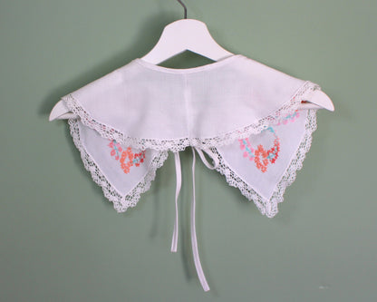 Vintage Embroidered Cloth Collar