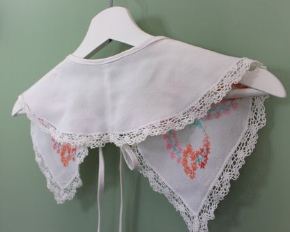 Vintage Embroidered Cloth Collar