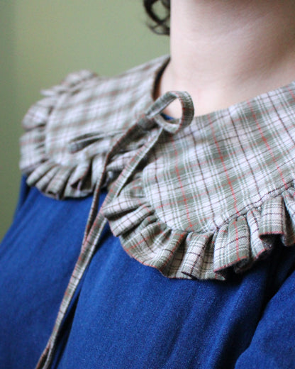 Earthy Checkered Brushed Cotton Collar