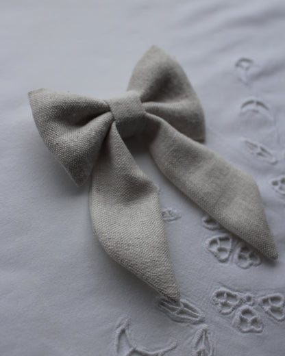 Natural Linen Bow