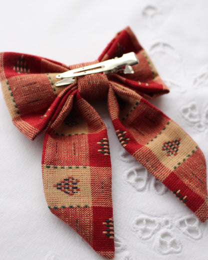 Vintage Heart Gingham Bow