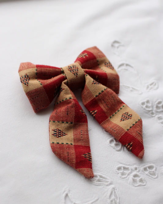 Vintage Heart Gingham Bow
