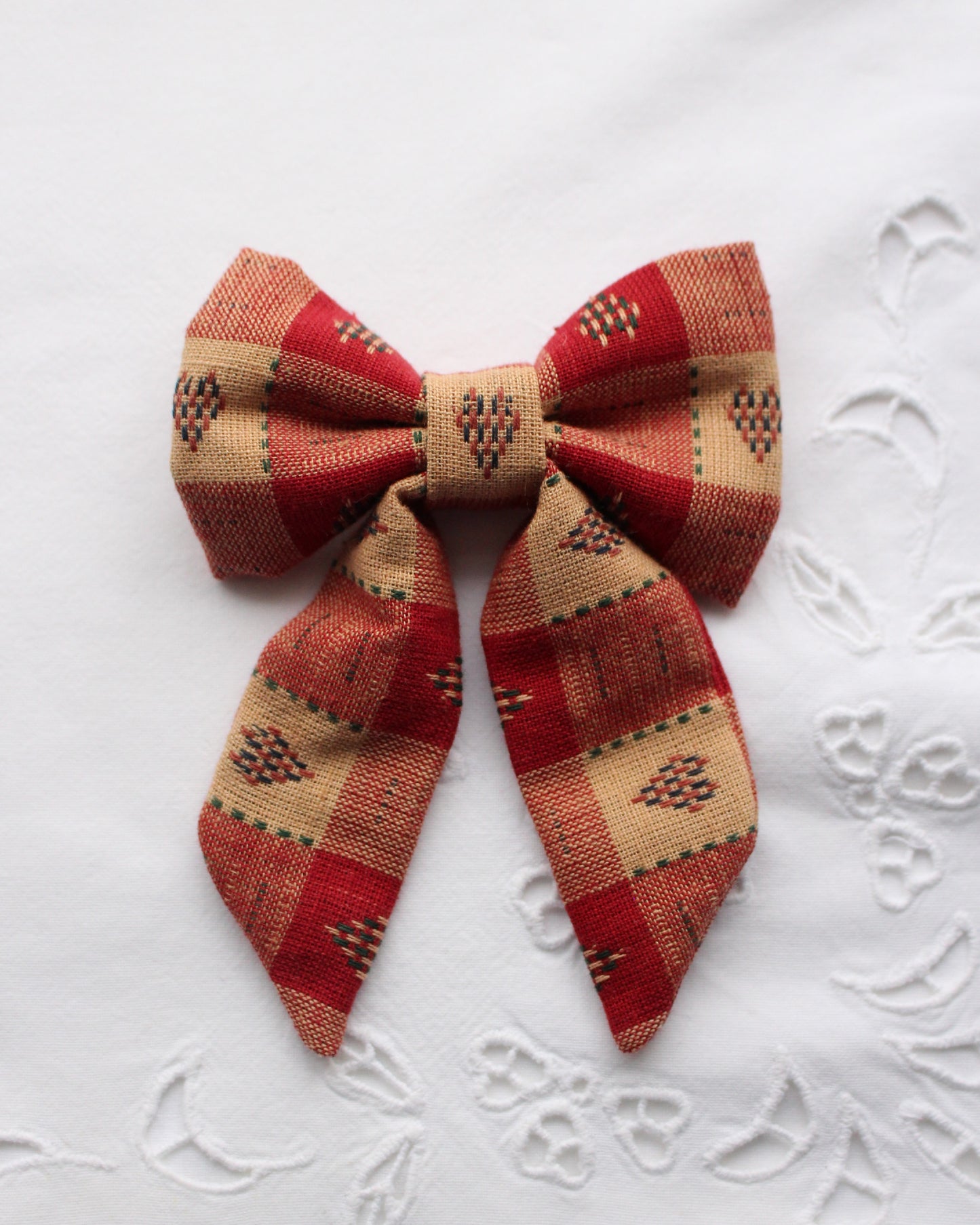 Vintage Heart Gingham Bow