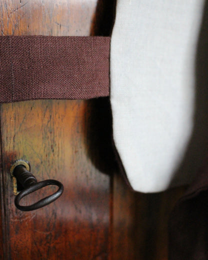 Royal Floral Emblem Tabard in Burgundy Linen