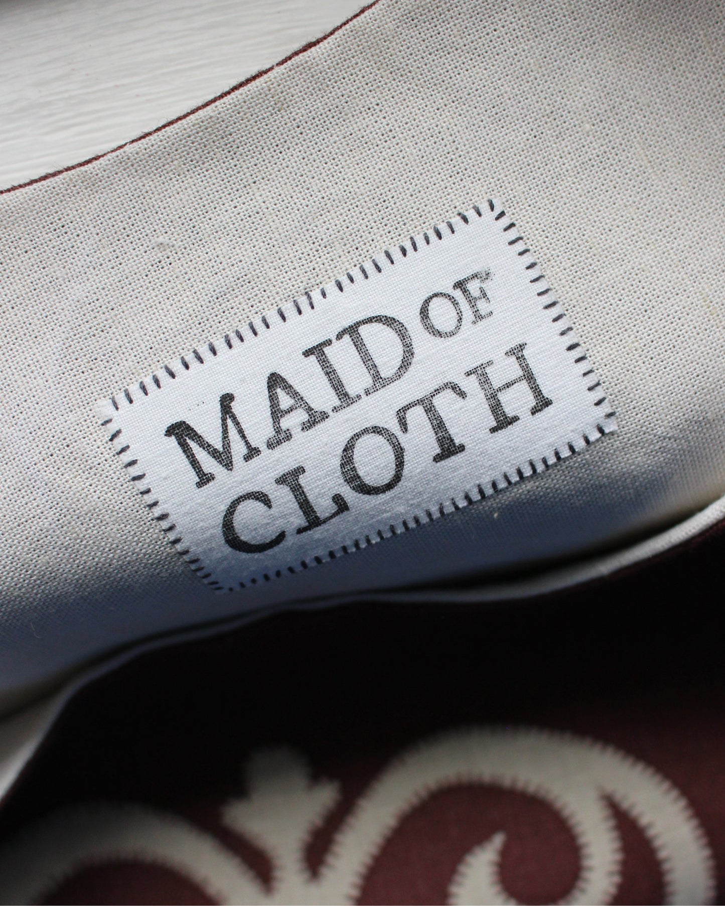 Royal Floral Emblem Tabard in Burgundy Linen
