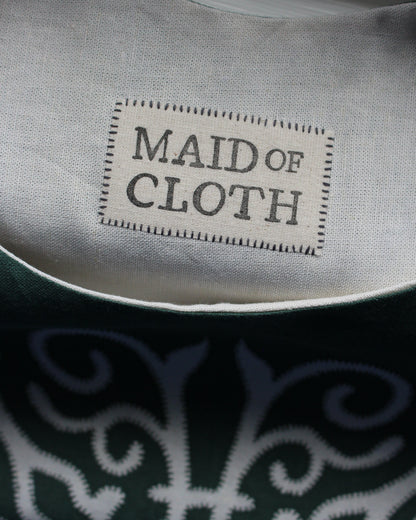 Celtic Ornamental Tile on Forest Green Linen