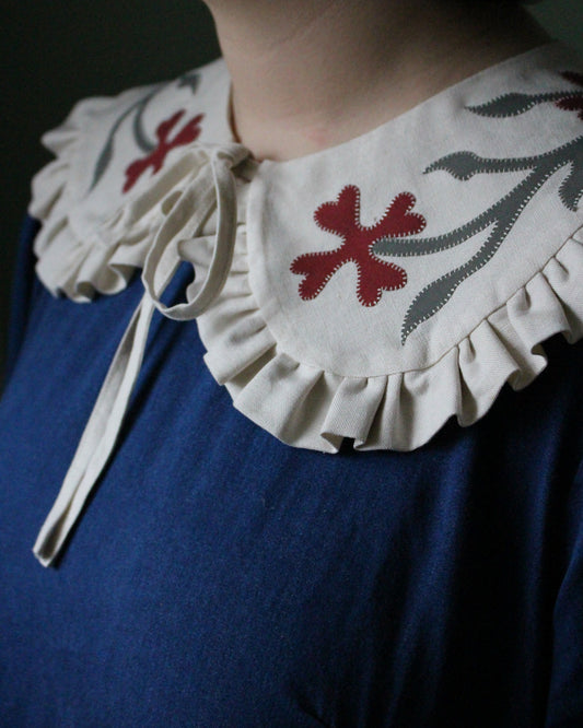 Ornate Floral Collar on Cream Linen