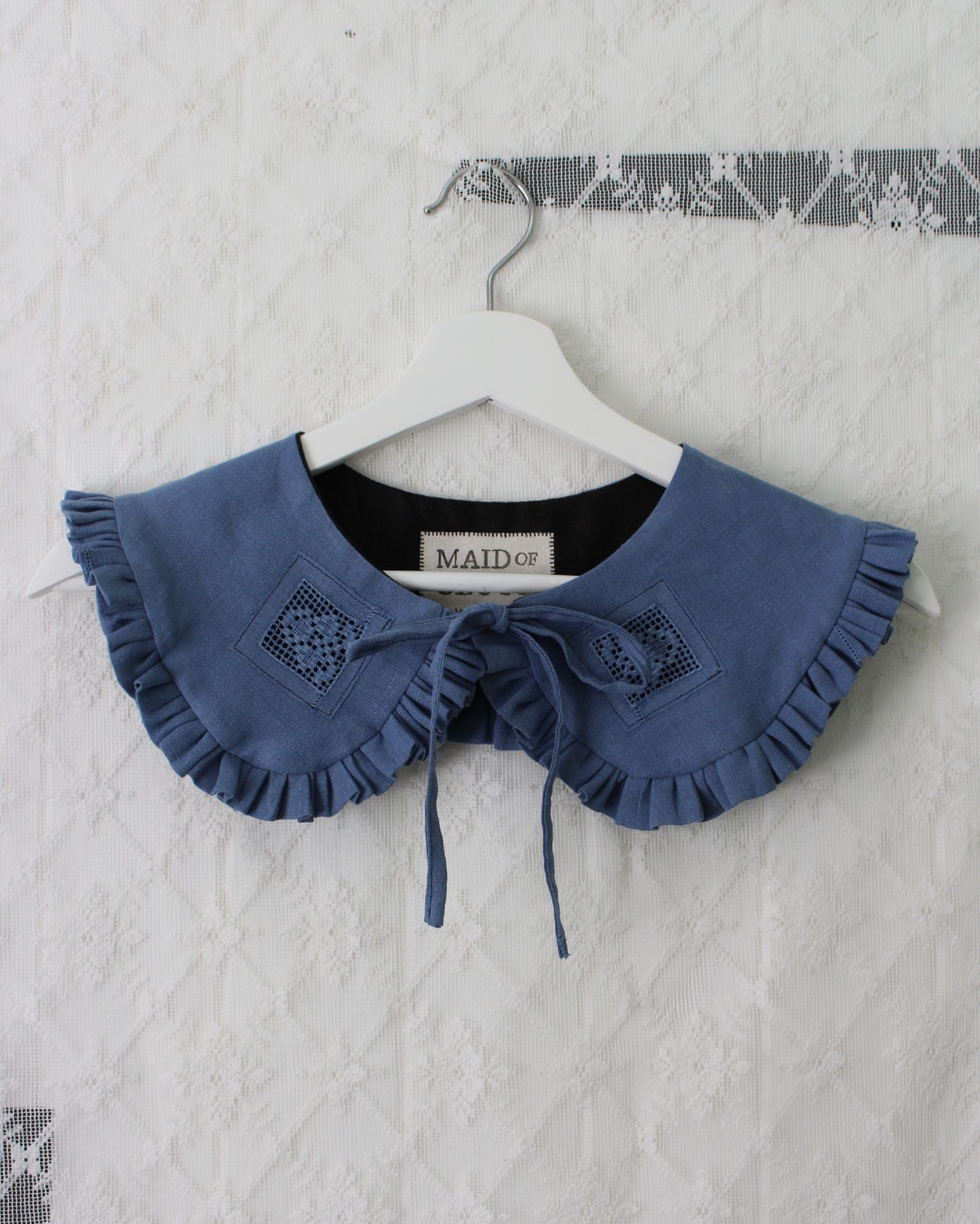 Vintage Blue Needle Lace Detachable Collar