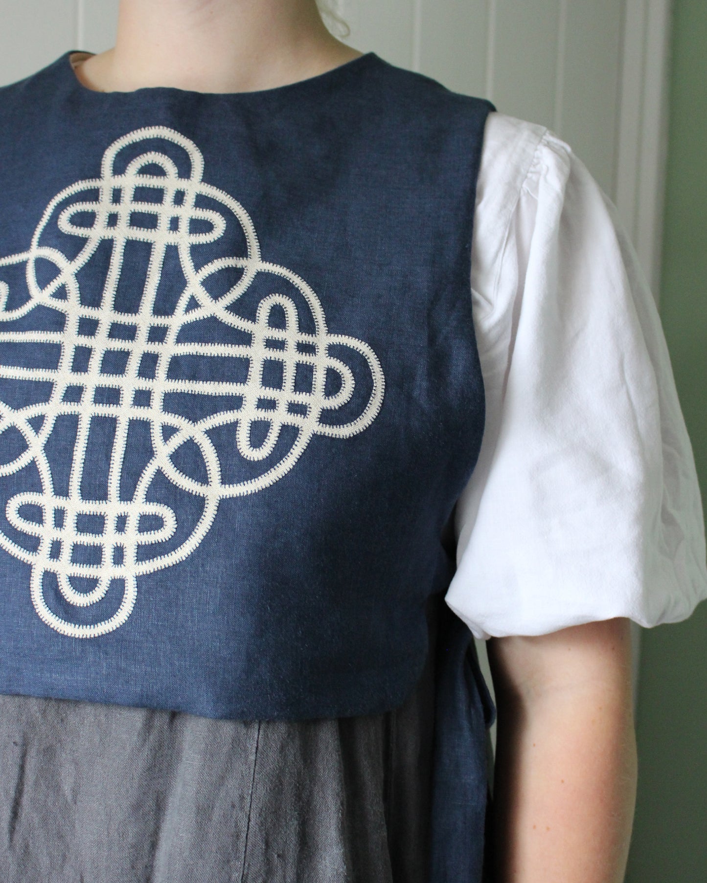 Ringed Celtic Knot Design on Navy Linen