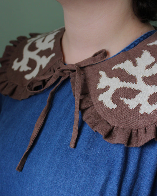 Ornate Natural Foliage on Brown Linen, Detachable Collar