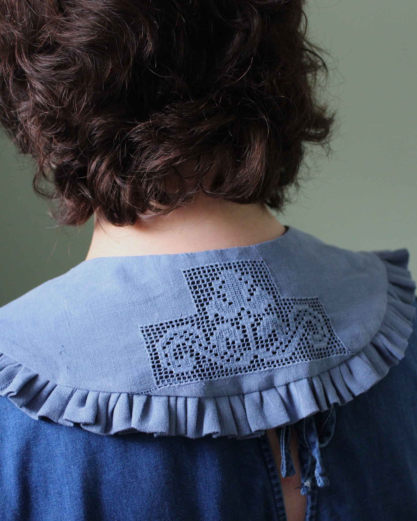 Vintage Blue Needle Lace Detachable Collar