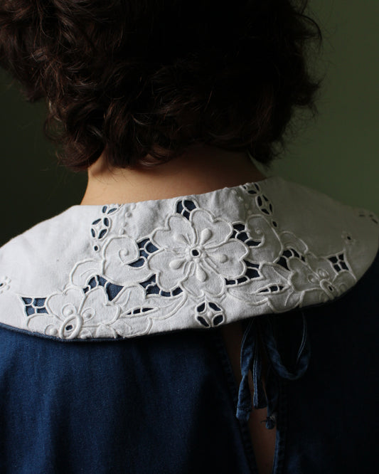 Floral Cloth, Lined Detachable Collar, Blue
