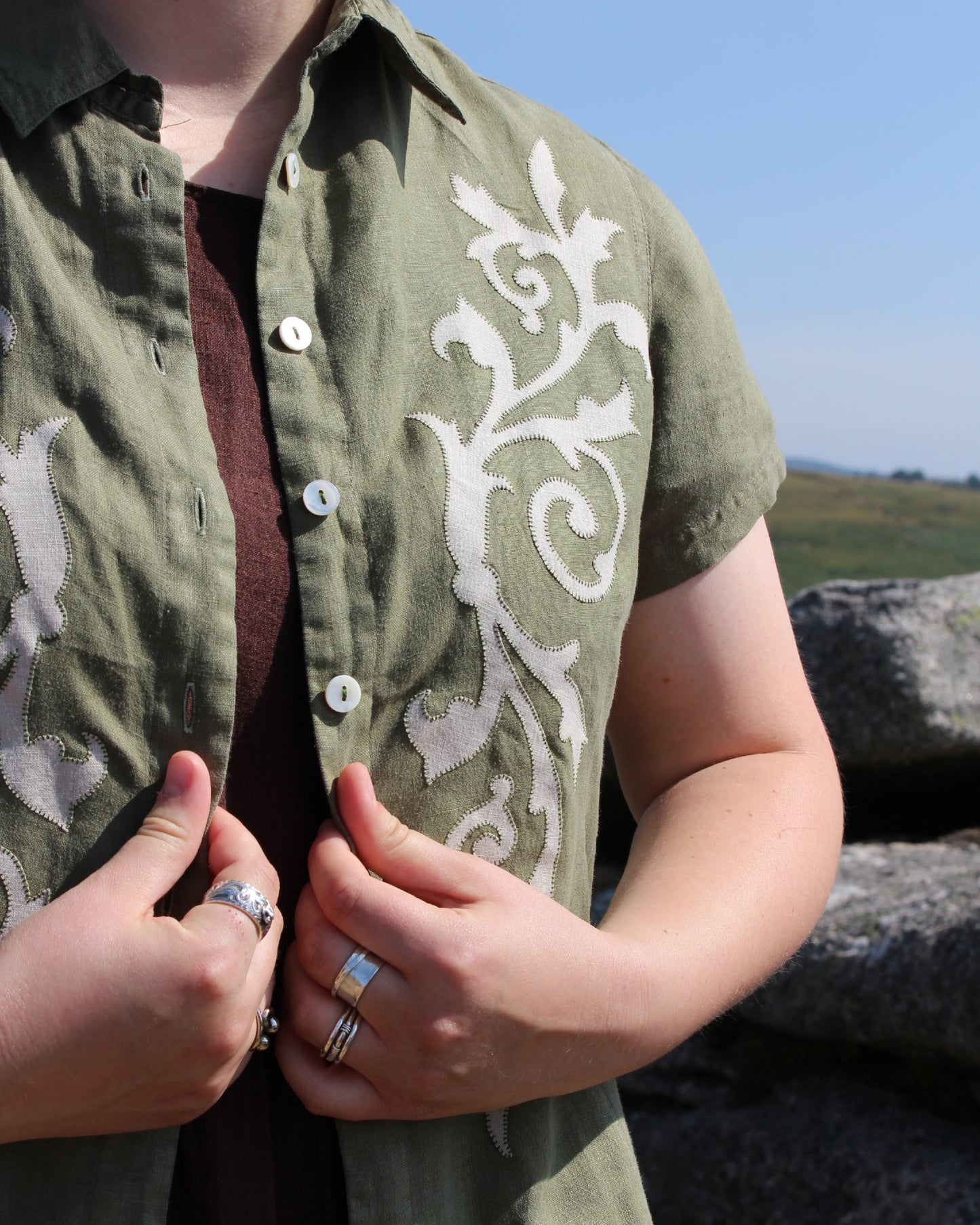 Ornate Spiraling Leafage On Mossy Green Linen Shirt