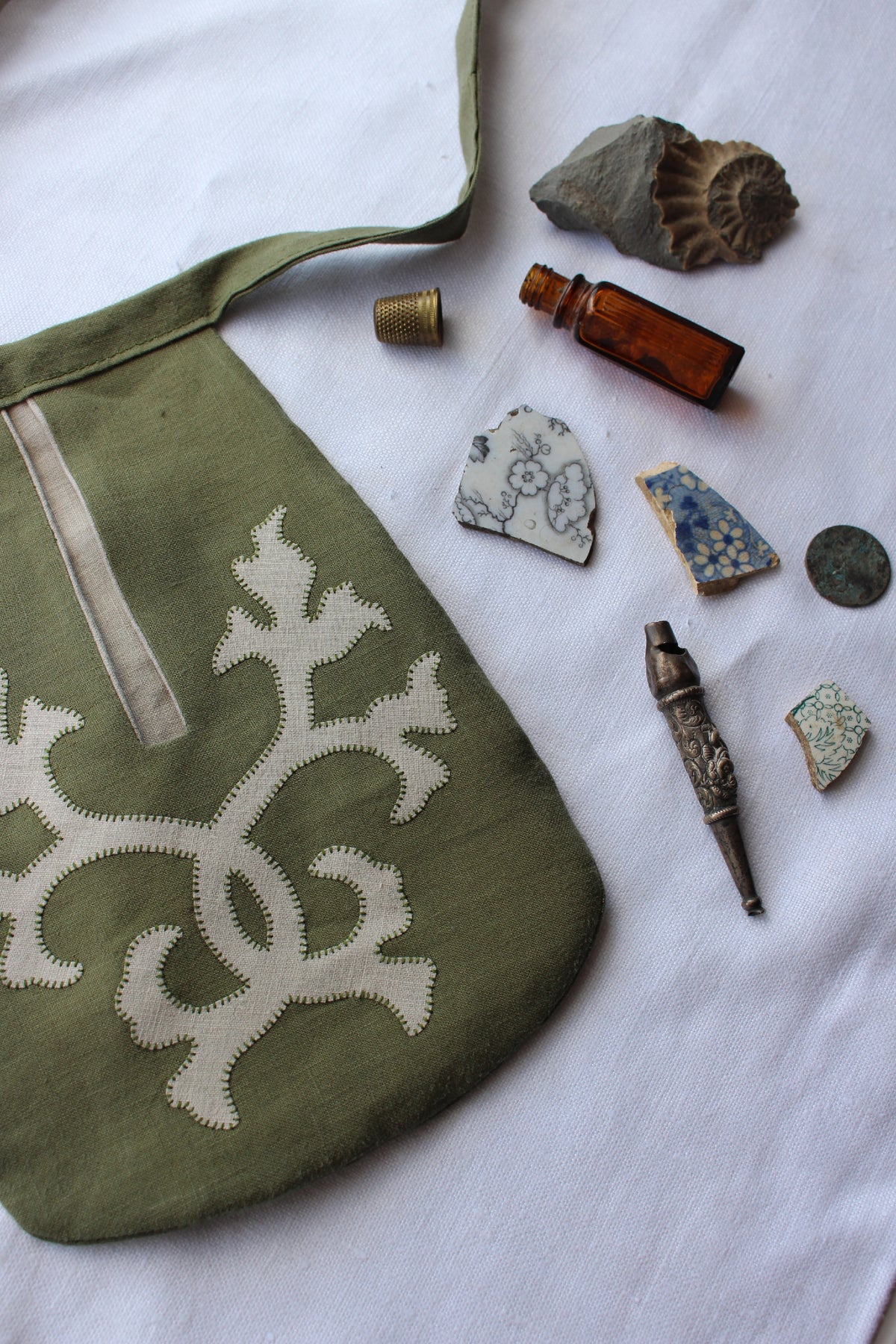 Handmade, Green Linen Tie on Pocket - Ornate Foliage Appliqué