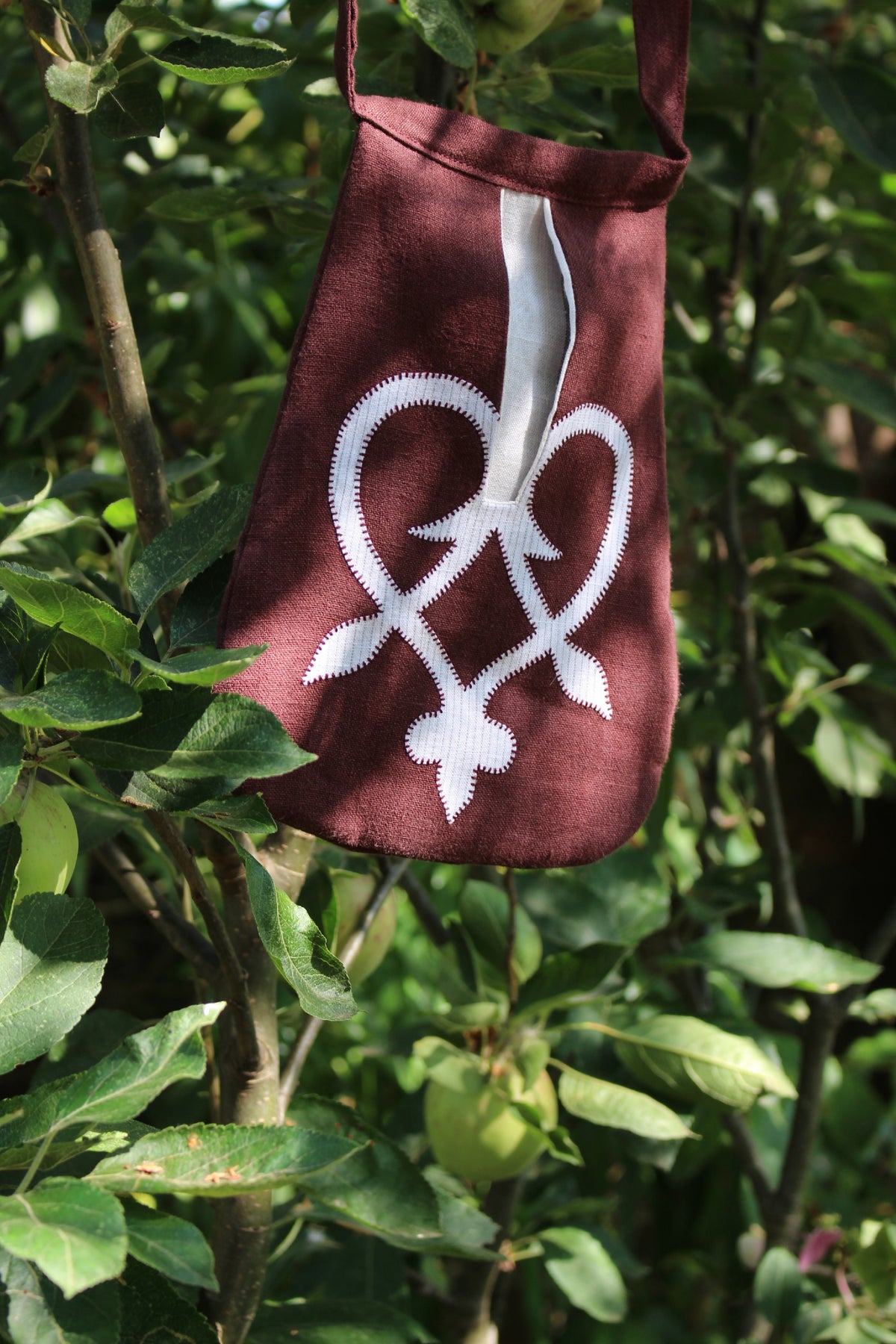 Handmade, Burgundy Plum Linen Tie on Pocket - Celtic Heart Appliqué