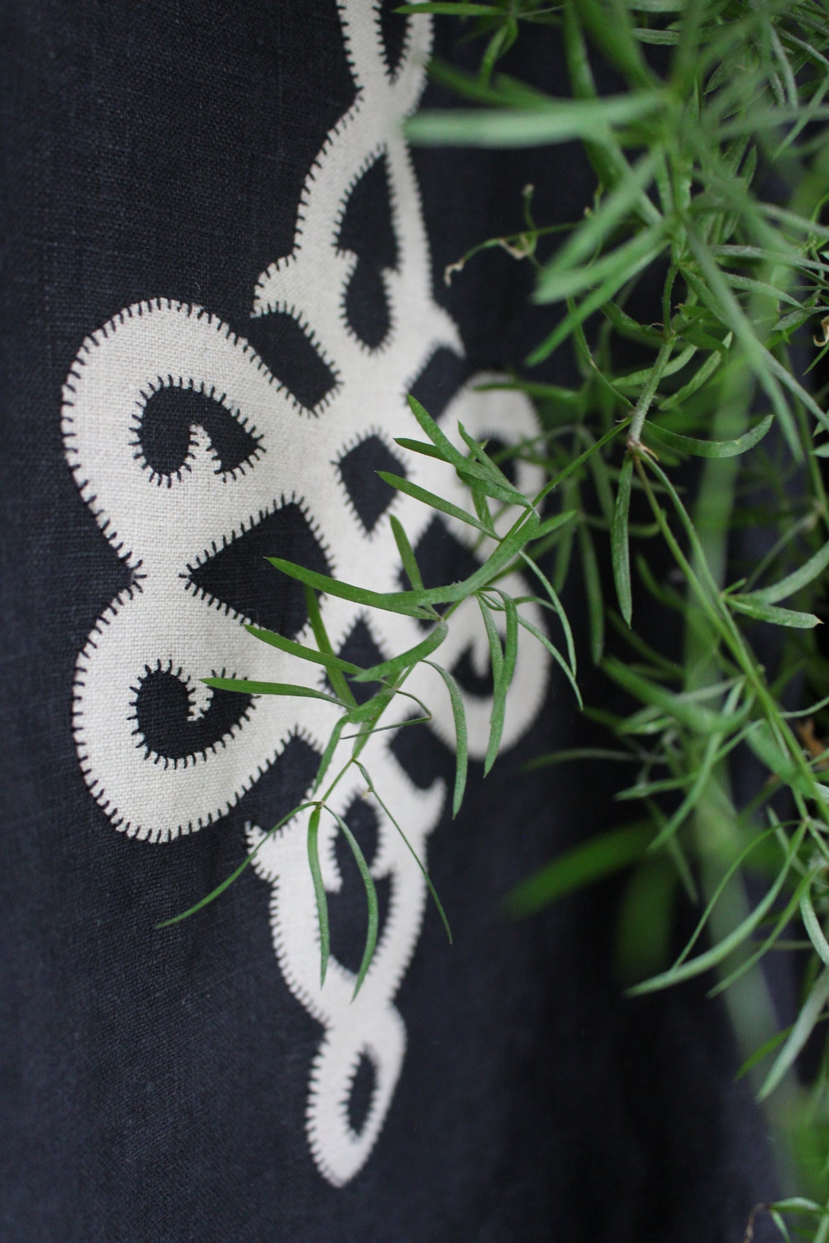 Reworked Black Linen Shacket — Lovers Links Appliqué, UK 16