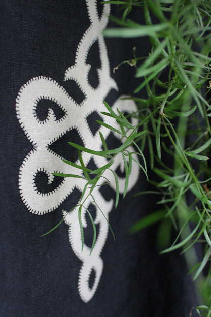 Reworked Black Linen Shacket — Lovers Links Appliqué, UK 16