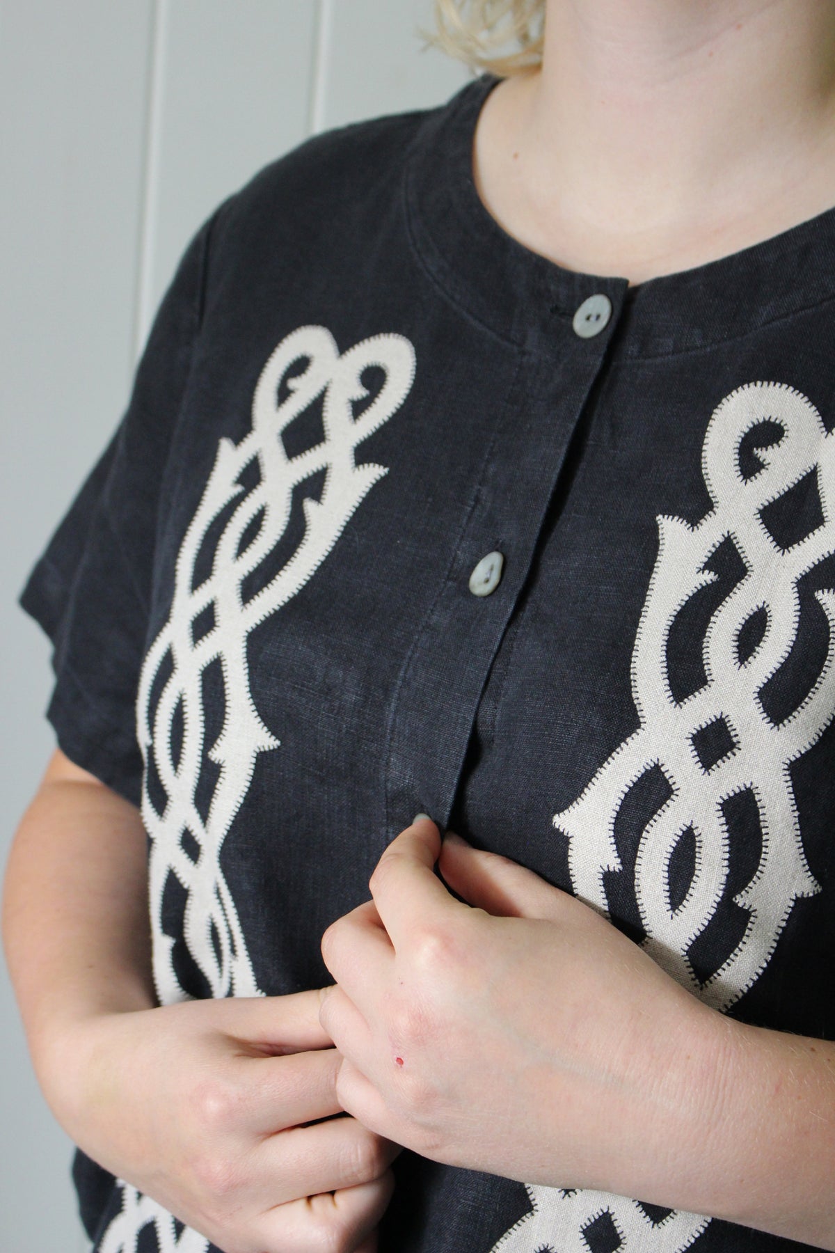 Reworked Black Linen Shacket — Lovers Links Appliqué, UK 16